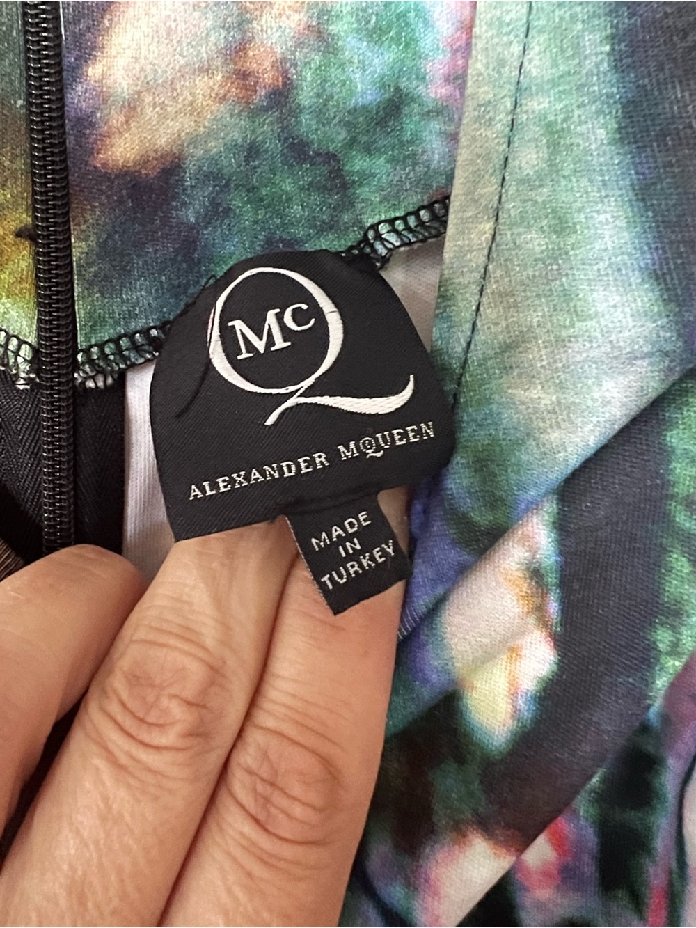 Price firm - Alexander McQueen Multicolor Abstract Print Mini Dress - Picture 2 of 6